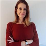 Profesora de inteligencia emocional, imparto a particulares de cualquier edad y a empresas.